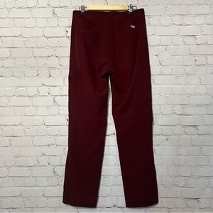 Figs Burgundy Cargo Scrubs Pants Men’s Size Medium